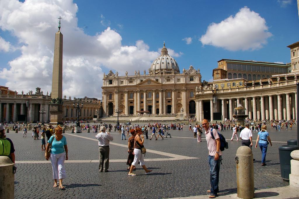 روما Vatican Heart المظهر الخارجي الصورة
